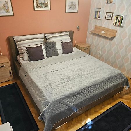 Habos Isler Apartman 16 Szolnok Esterno foto