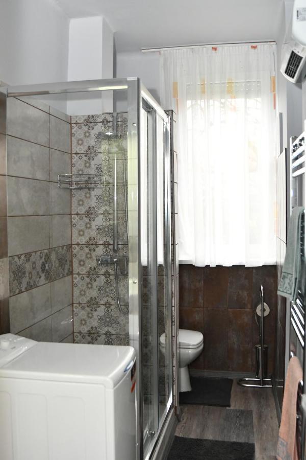 Habos Isler Apartman 16 Szolnok Esterno foto
