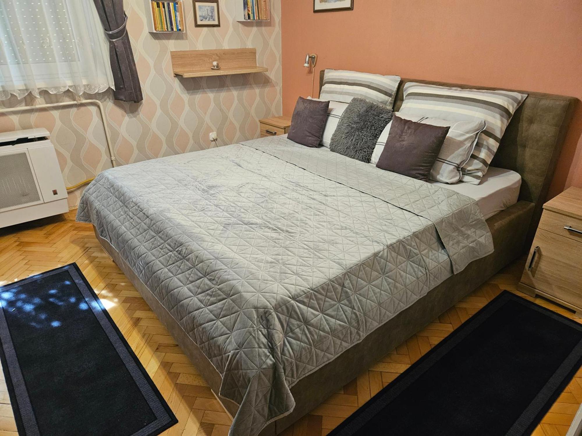 Habos Isler Apartman 16 Szolnok Esterno foto